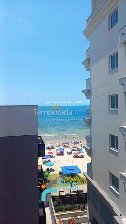 Apartamento para aluguel de temporada em Itapema (Meia Praia)