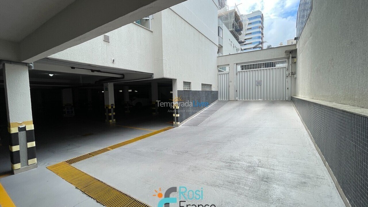 Apartment for vacation rental in Itapema (Centro)