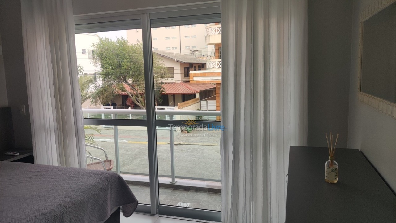 Apartamento para aluguel de temporada em Florianopolis (Canasvieiras)