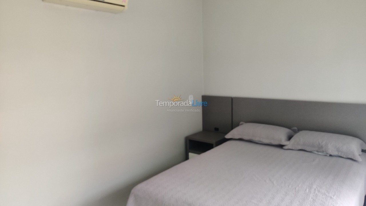 Apartamento para aluguel de temporada em Florianopolis (Canasvieiras)