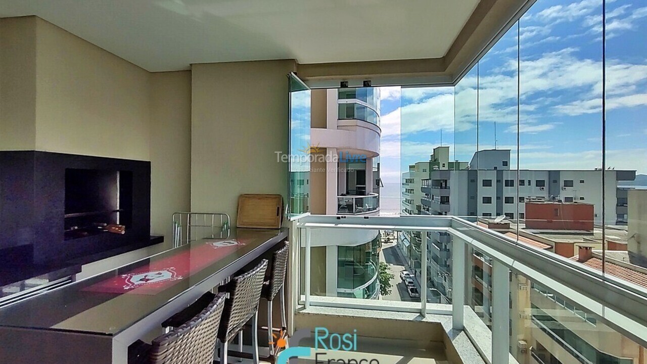 Apartment for vacation rental in Itapema (Meia Praia)