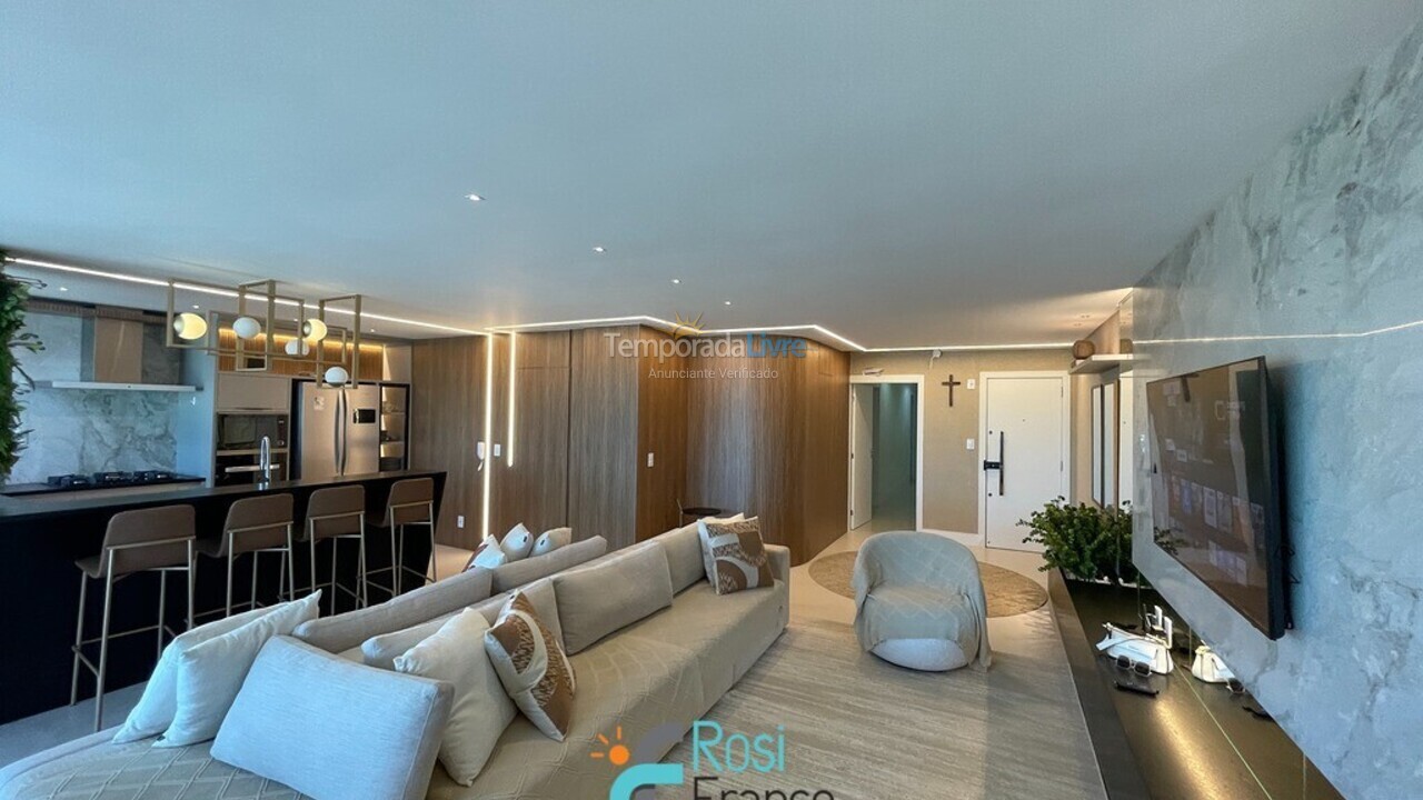 Apartment for vacation rental in Itapema (Centro)