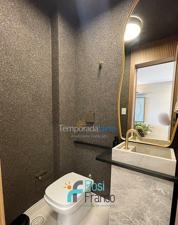 Apartment for vacation rental in Itapema (Centro)