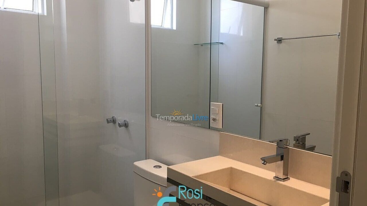 Apartment for vacation rental in Itapema (Meia Praia)