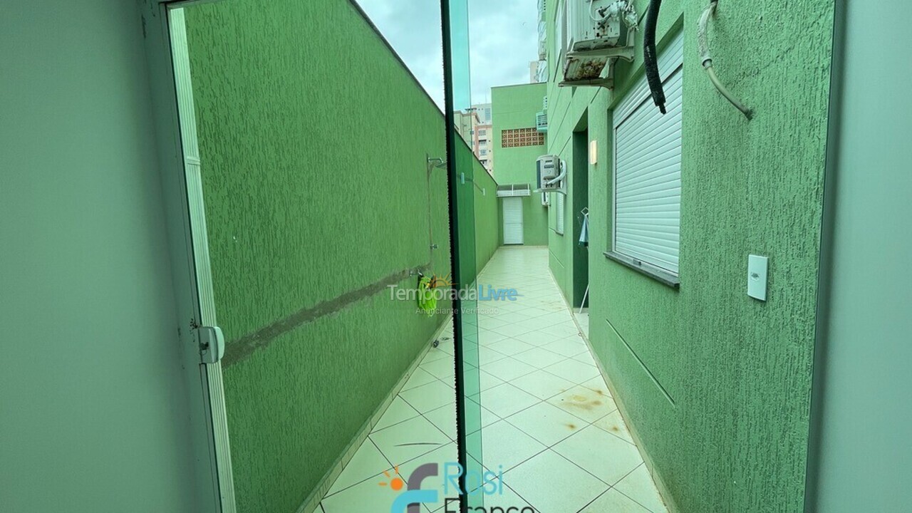 Apartment for vacation rental in Itapema (Centro)