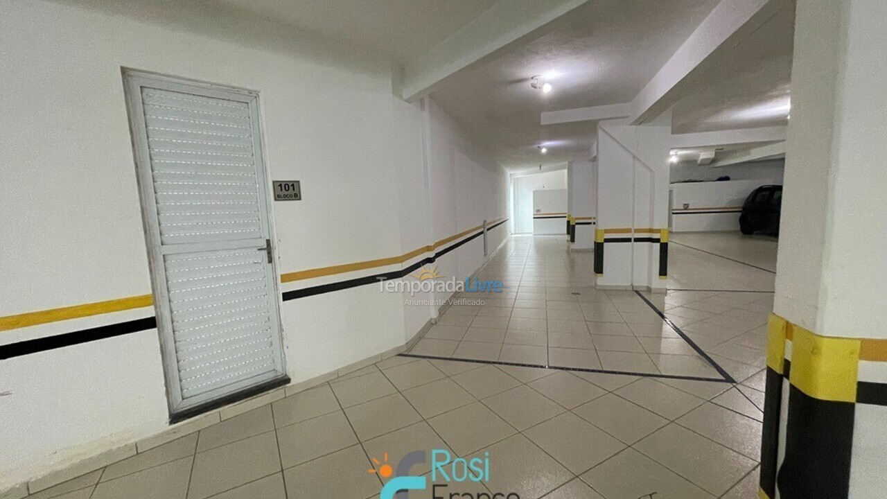 Apartment for vacation rental in Itapema (Centro)