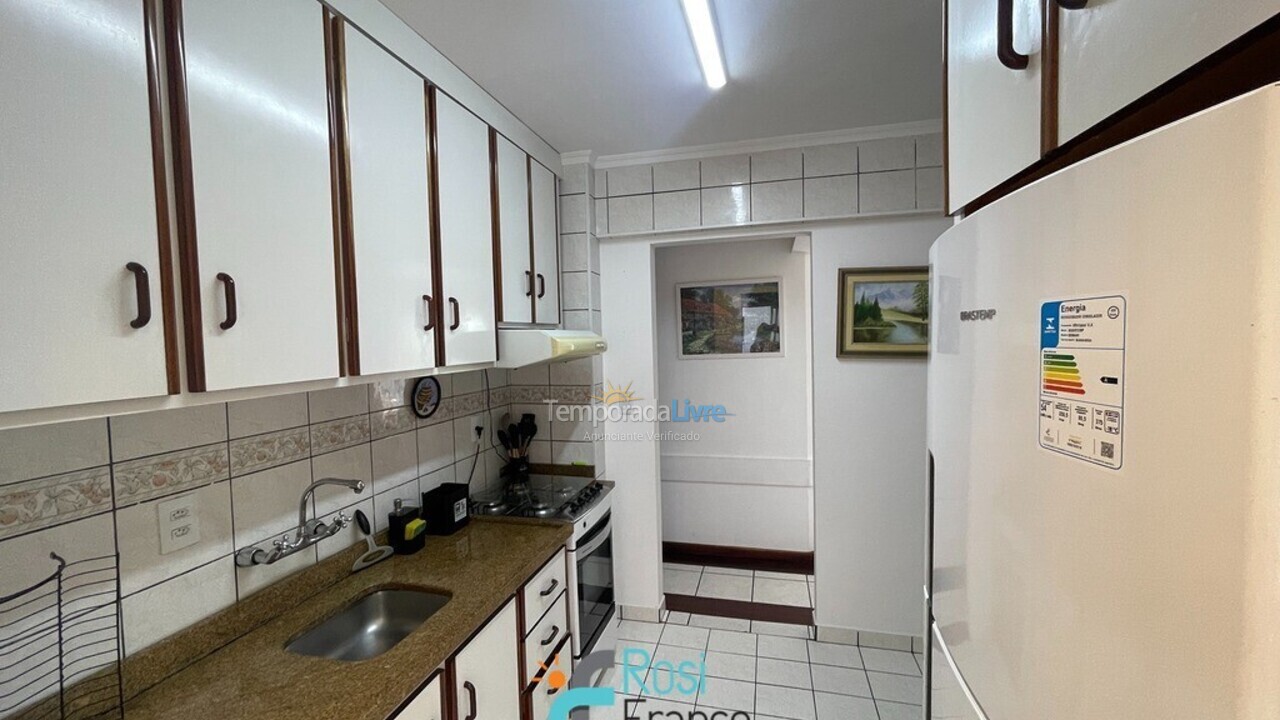 Apartamento para alquiler de vacaciones em Itapema (Meia Praia Frente Mar)