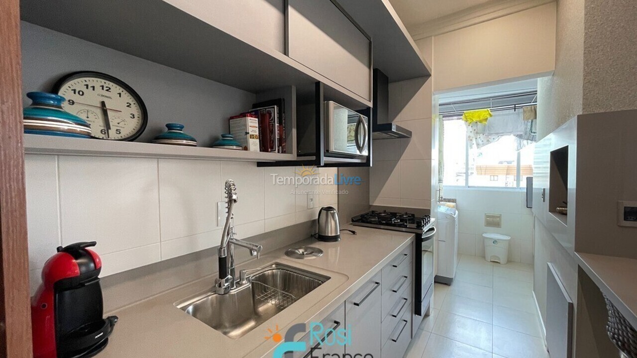 Apartamento para alquiler de vacaciones em Itapema (Meia Praia)