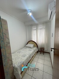 Apartamento 4 dormitorios frente al mar Meia Praia