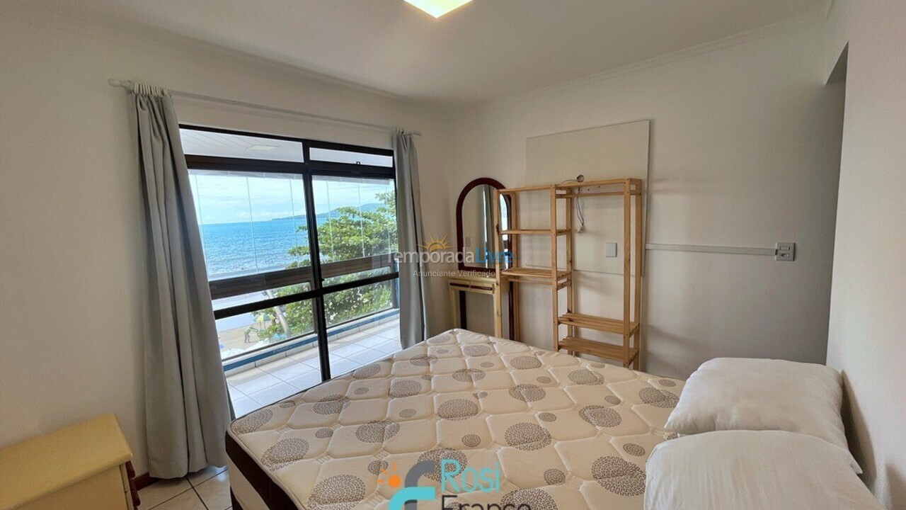 Apartamento para alquiler de vacaciones em Itapema (Meia Praia Frente Mar)