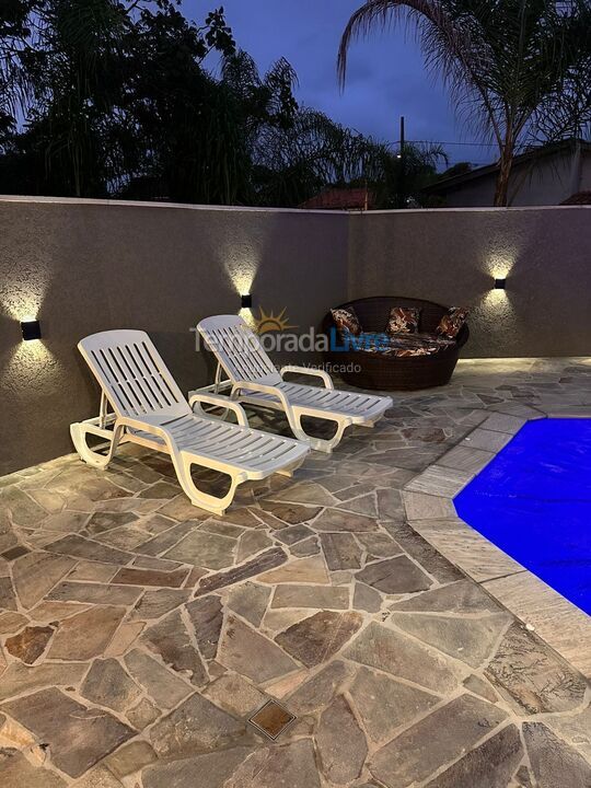 Casa para alquiler de vacaciones em Itapoá (Rosa dos Ventos)