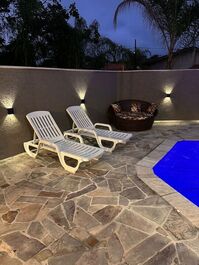 Triplex con piscina climatizada + 5 aires acondicionados