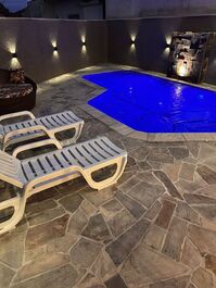 Triplex con piscina climatizada + 5 aires acondicionados