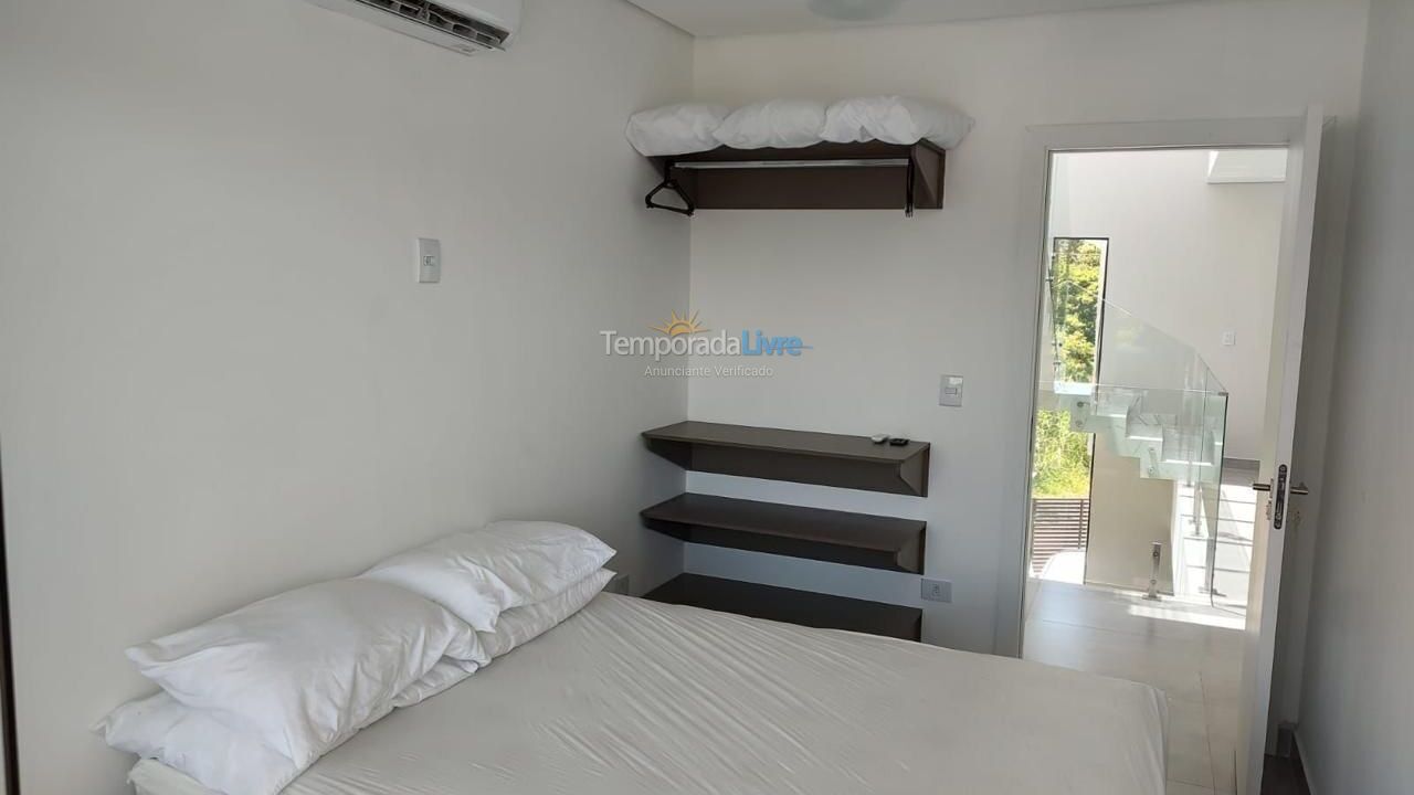 Casa para alquiler de vacaciones em Itapoá (Rosa dos Ventos)