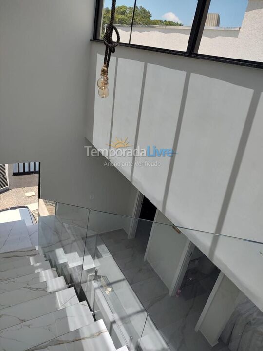 Casa para alquiler de vacaciones em Itapoá (Rosa dos Ventos)