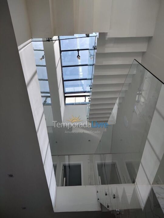 Casa para alquiler de vacaciones em Itapoá (Rosa dos Ventos)