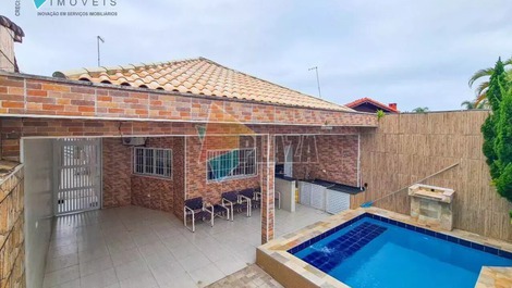 SOLEMAR- Casa Nova, Linda - 3 Dorm/Pisc/Ar cond/Qda da Praia