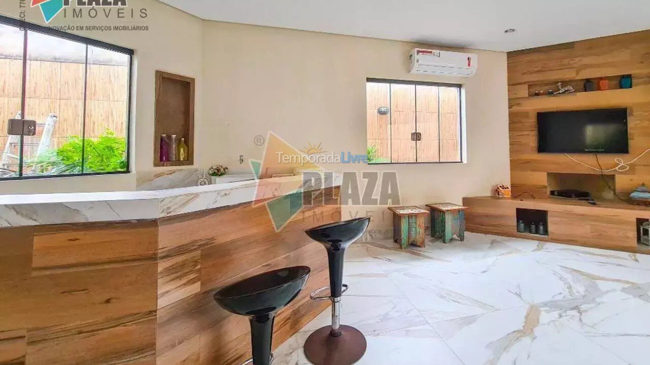 Casa para aluguel de temporada em Praia Grande (Solemar)