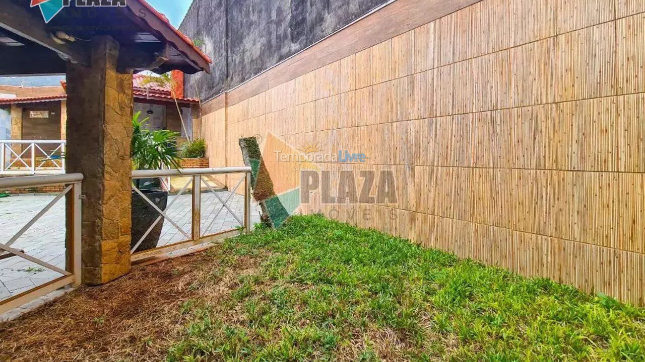 Casa para aluguel de temporada em Praia Grande (Solemar)