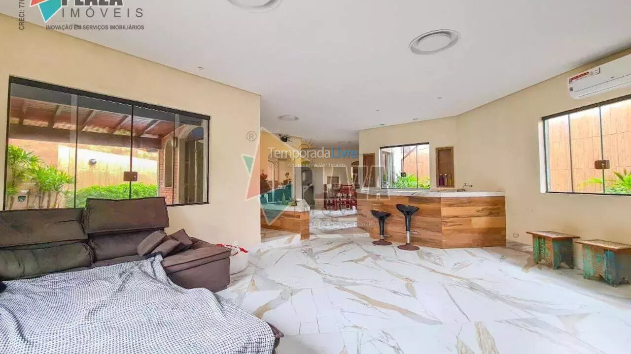 Casa para aluguel de temporada em Praia Grande (Solemar)