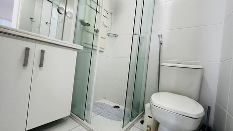 Vacation rental apartment with 3 bedrooms and 1 suite in Riviera de São Lourenço