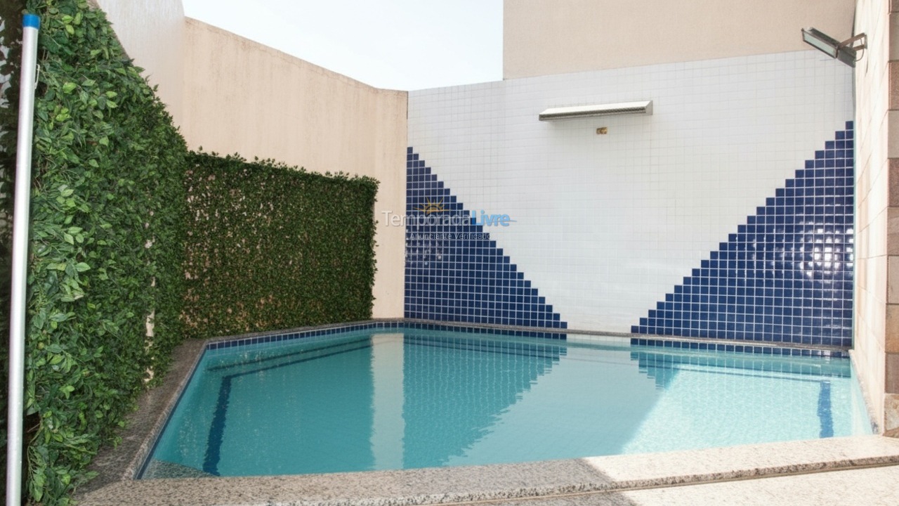 Apartment for vacation rental in Guarujá (Enseada)