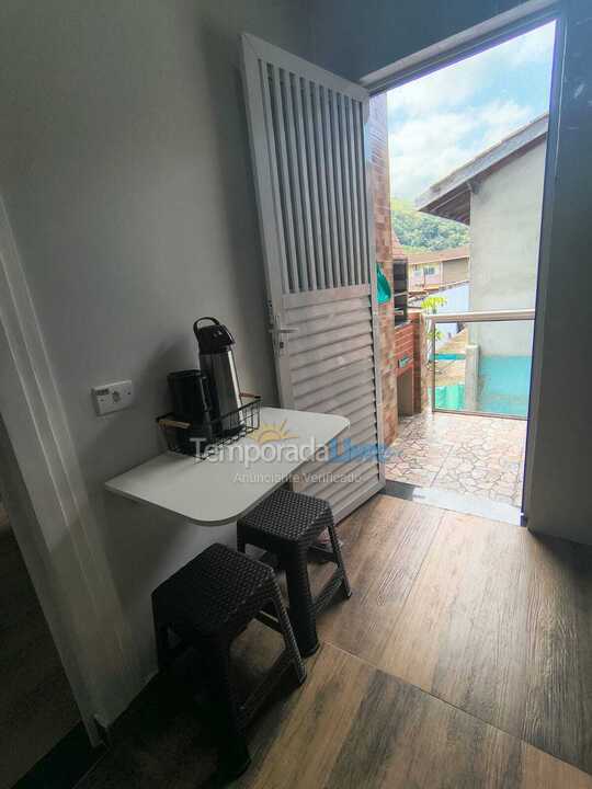 Apartamento para aluguel de temporada em Ubatuba (Maranduba)