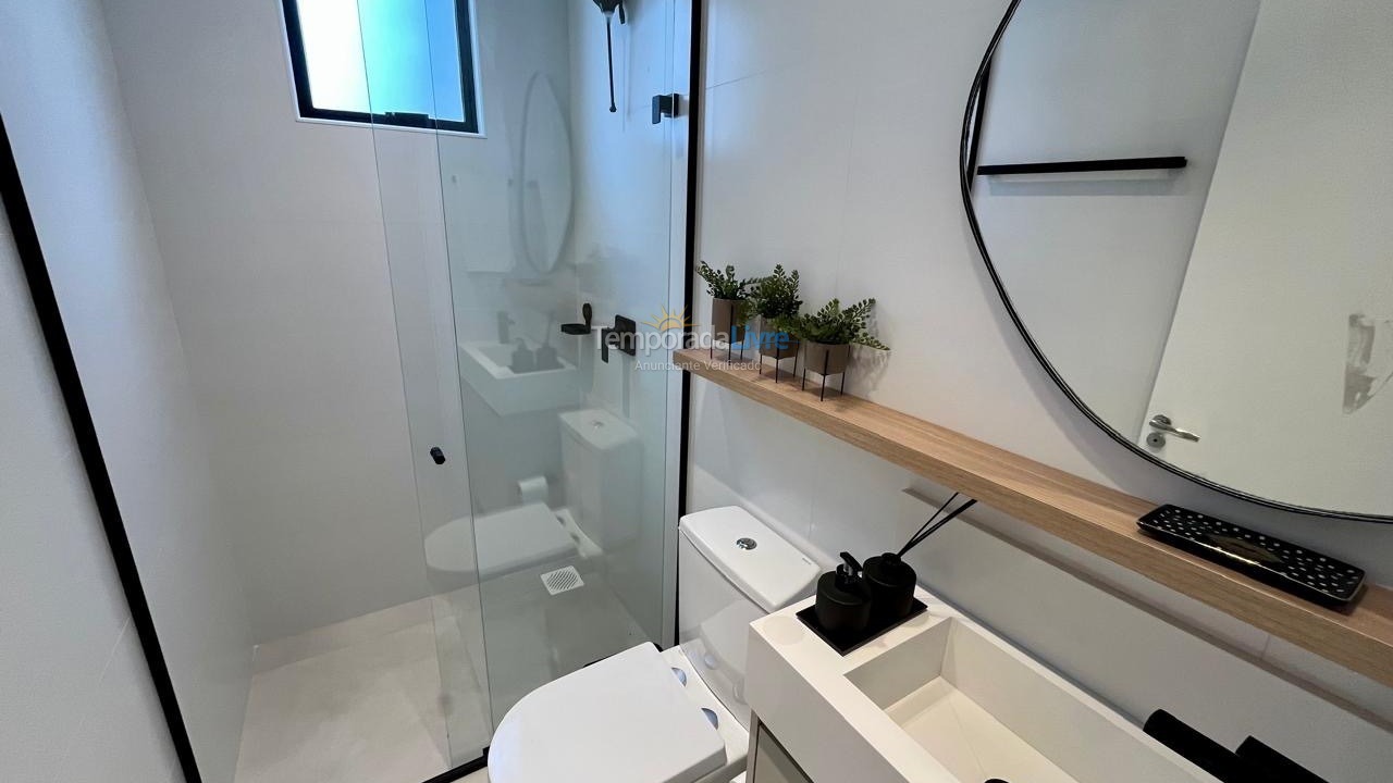 Apartamento para aluguel de temporada em Itapema (Morretes)