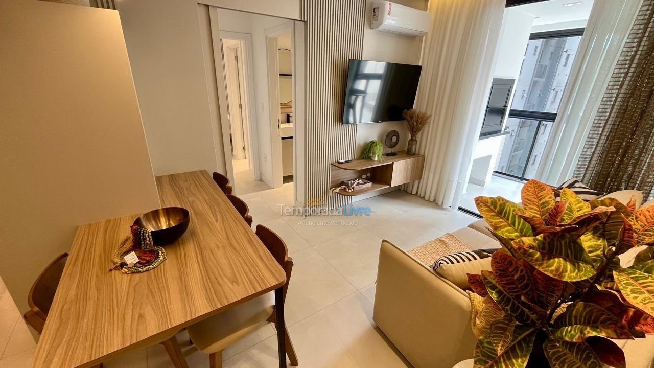 Apartamento para aluguel de temporada em Itapema (Morretes)