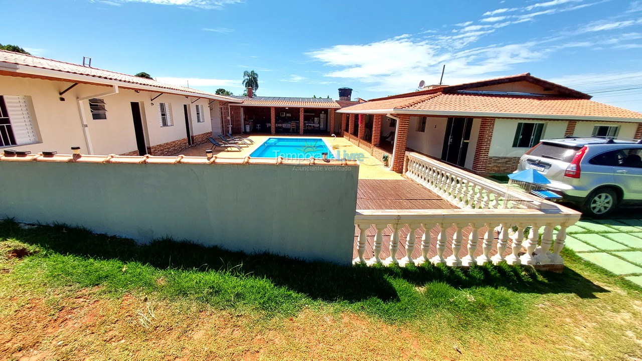 Granja para alquiler de vacaciones em Pilar do Sul (Chacaras Reunidas Pilar)