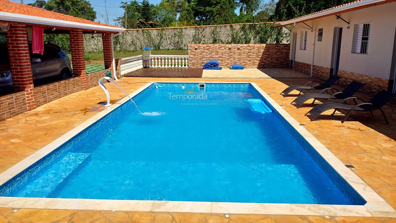 Granja para alquiler de vacaciones em Pilar do Sul (Chacaras Reunidas Pilar)