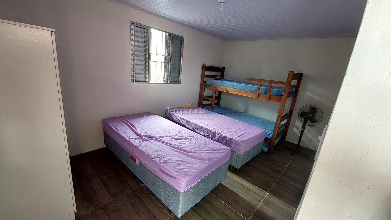 Granja para alquiler de vacaciones em Pilar do Sul (Chacaras Reunidas Pilar)