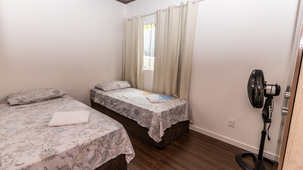 Apartment for vacation rental in Garopaba (Praia da Gamboa)