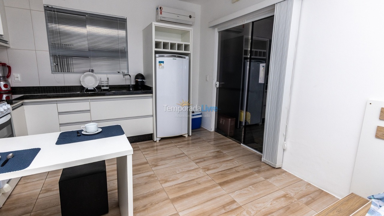 Apartment for vacation rental in Garopaba (Praia da Gamboa)