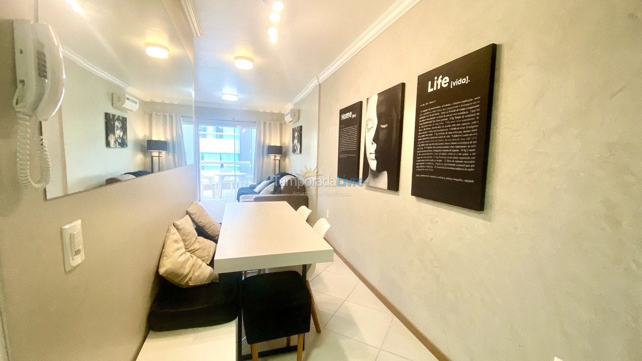 Apartamento para alquiler de vacaciones em Bombinhas (Praia de Bombas)