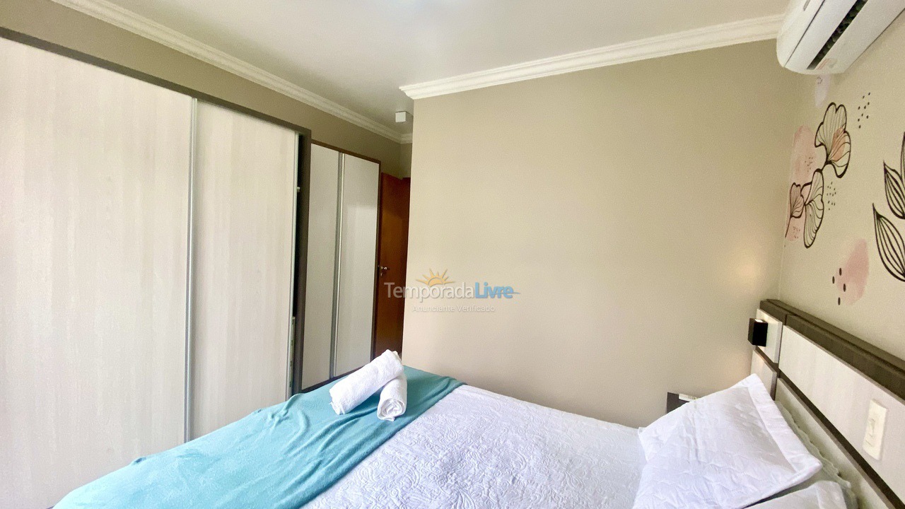 Apartamento para alquiler de vacaciones em Bombinhas (Praia de Bombas)