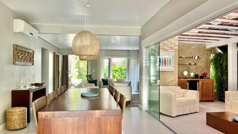 Baleia, 4 suites, piscina, espacio gourmet, 4 espacios. Nochevieja.