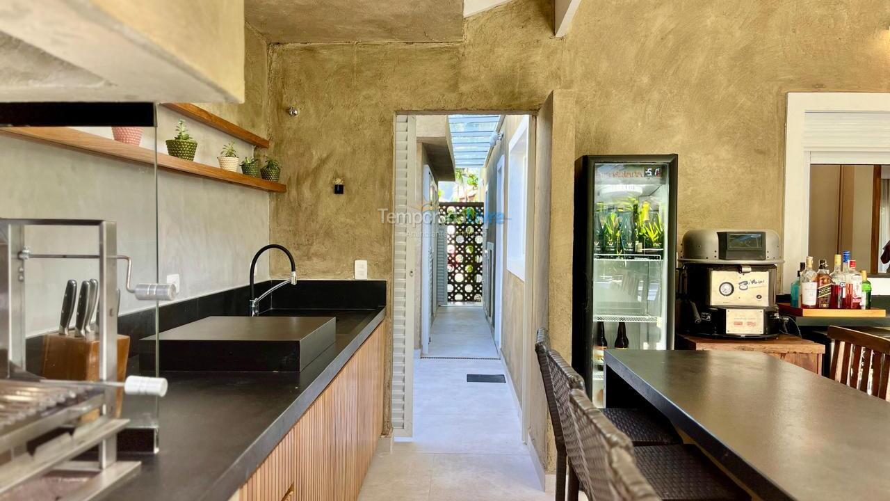 Casa para alquiler de vacaciones em São Sebastião (Juquehy)