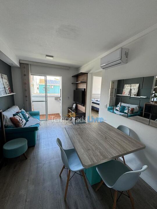 Apartamento para aluguel de temporada em Florianopolis (Canasvieiras)