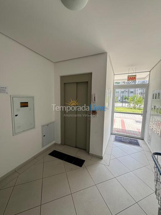 Apartamento para aluguel de temporada em Florianopolis (Canasvieiras)
