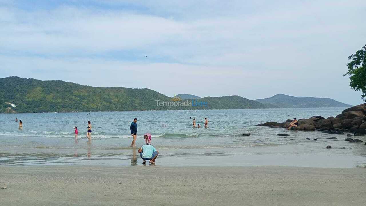 Apartamento para aluguel de temporada em Ubatuba (Santa Rita)
