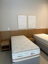 Linda casa nova, com vista para o mar um paraíso, na Praia Brava.