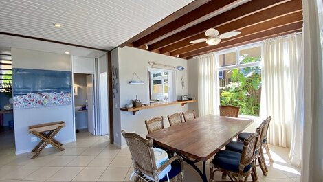 Juquehy, 5 suites, shared pool, beach service, 10 people.