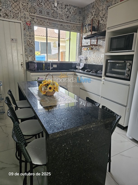 Apartment for vacation rental in Ubatuba (Maranduba)