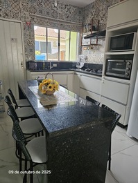 Cozy apartment on Maranduba beach