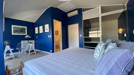 BALLENA, 16 PERSONAS, 6 SUITES, PISCINA, ESPACIO GOURMET, ALQUILER, TARIFA DIARIA