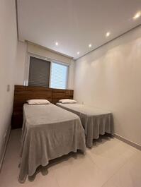 Frente al mar, directamente en la arena, 5 suites, piscina compartida, servicio de playa.