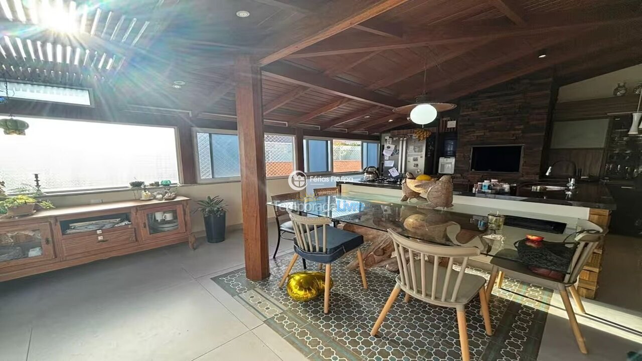 Apartment for vacation rental in Florianópolis (Novo Campeche)