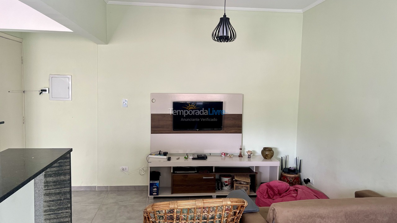 Apartment for vacation rental in Mongaguá (Centro)