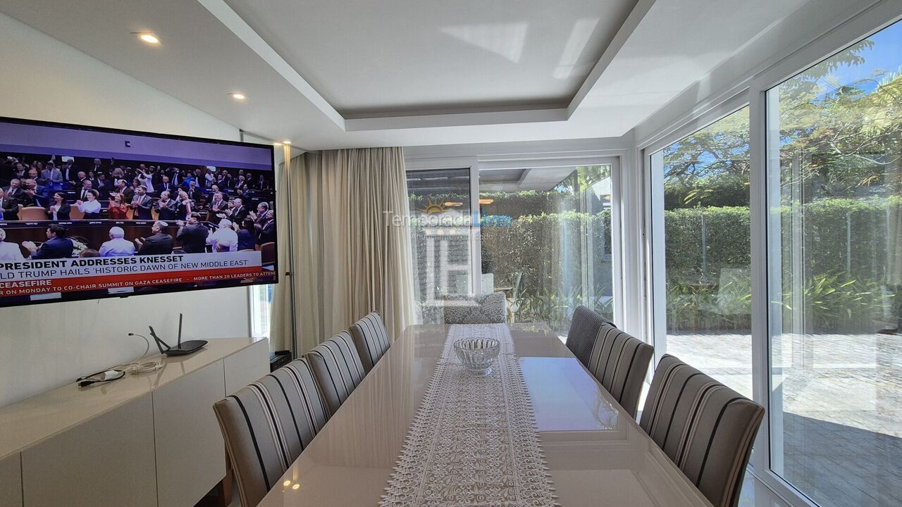Casa para aluguel de temporada em Florianopolis (Jurerê Internacional)